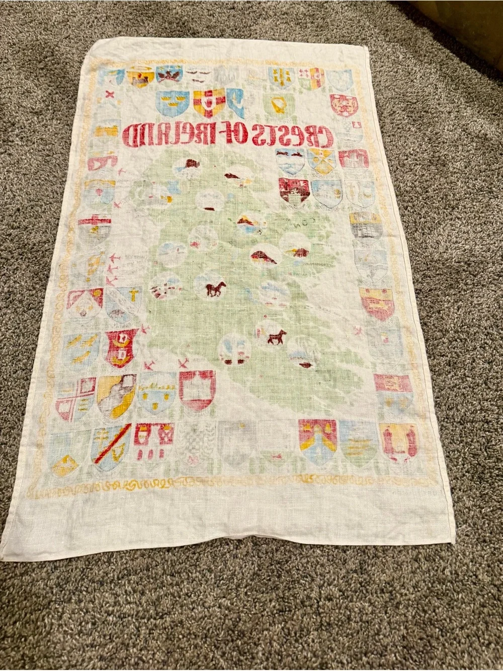 Crests of Ireland Green Printed Linen Tea Towel